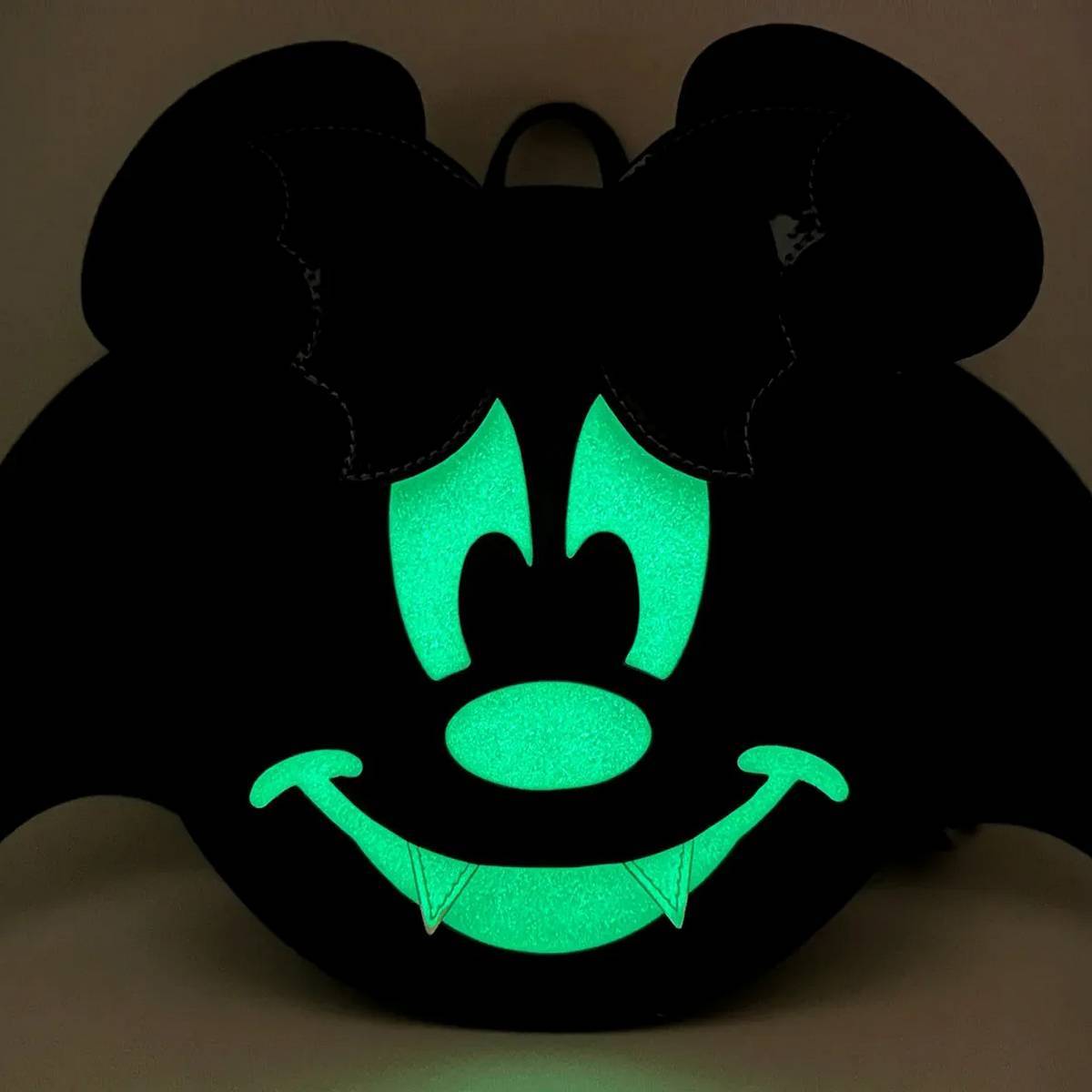 Minnie Mouse Bat Glow